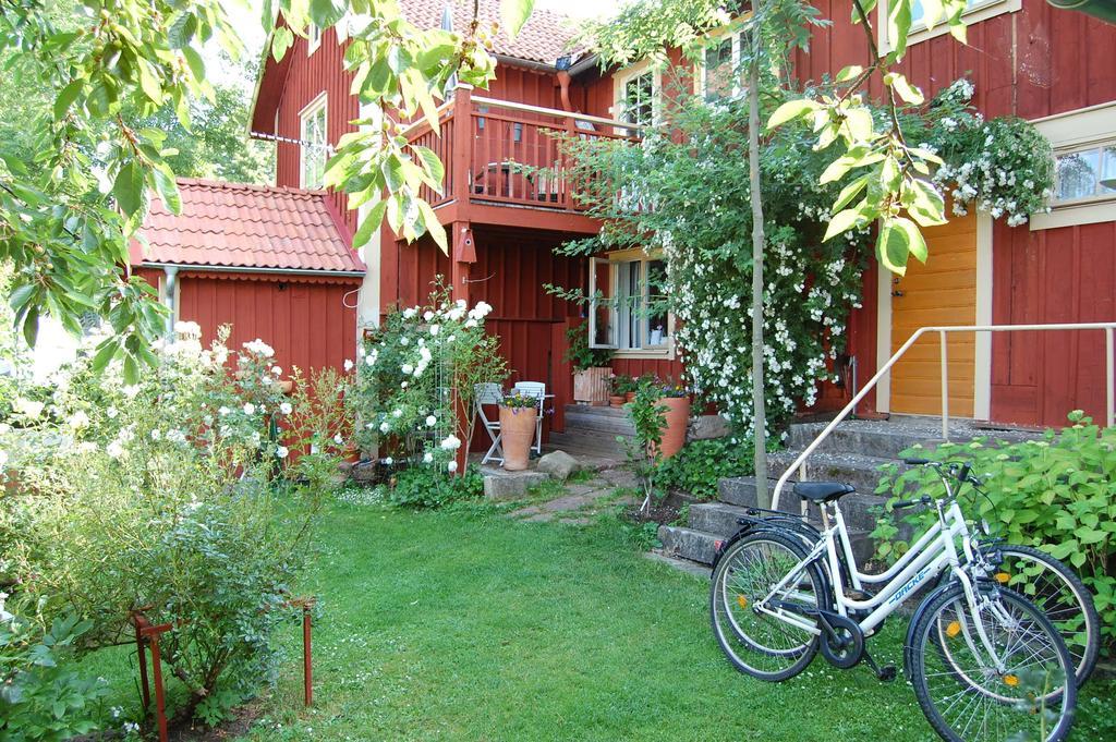 Kyrkstallet Apartment Granna ภายนอก รูปภาพ